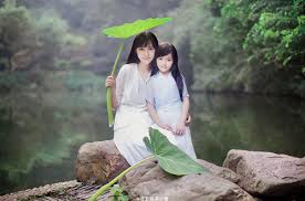 Image result for tranh vẽ thiếu nữ