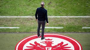 Alles over de club e. Eintracht Frankfurt News Millionen Durch Neues Aufsichtsratmitglied Fussball News Sky Sport