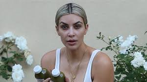 kim kardashian goes makeup free during