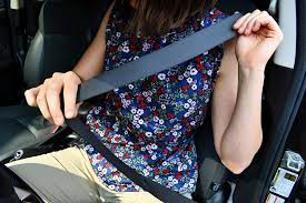 do seat belts really save lives