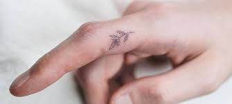 getting finger tattoos
