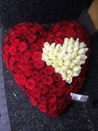 ✓ free for commercial use ✓ high quality images. Valentine S Day Flower Arrangement Trends Valentine S Day Flower Arrangements Valentines Flowers Flower Arrangements