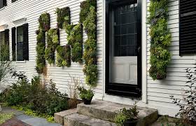 Spaces like an outdoor dining area or a deck with comfortable lounge chairs on it would look more attractive and beautiful if they had some sort of décor on them. How To Beautify Your House Outdoor Wall Decor Ideas