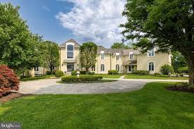 moorestown nj houses with land for