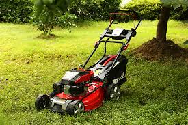 Being able to not push the lawnmower is a blessing, but how does the blessing work? China Professional Manufuacturer 16 Inch Top Quality Gasoline Self Propelled Lawn Mower China Grass Trimmer And Grass Mower Price