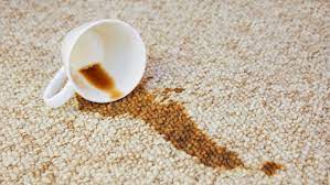 Sind kaffeeflecken im teppich gelandet, muss schnell gehandelt werden. Kaffeeflecken Entfernen Tipps Fur Kleidung Teppich Co