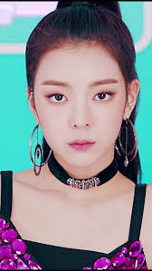 This accusation was quickly denied by itzy's agency, jyp entertainment. Itzy Lia Wallpaper By Aeeqainthebuilding Ff Free On Zedge