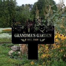 Personalized Vegetable Garden Yard
