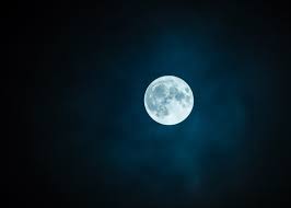 Full moon names often correspond to seasonal markers, so a harvest moon occurs at the end of the growing season, in september or october, and the cold moon occurs in frosty december. Does The Full Moon Really Make People Crazy The Old Farmer S Almanac