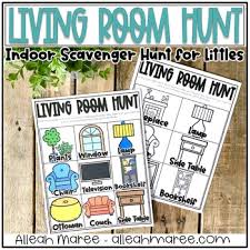 This outdoor sensory motor scavenger hunt for kids is the perfect way to explore the senses and the outdoors! Living Room Scavenger Hunt Outdoor Activities For Toddlers And Preschoolers