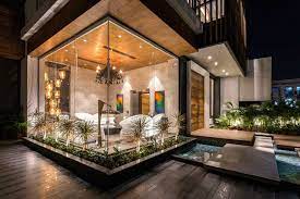 A House In Panchkula With Glass Walls