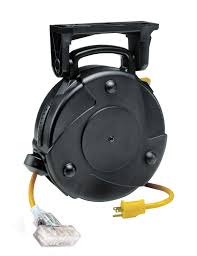 Maybe you would like to learn more about one of these? Smart Electrician 40 12 3 Triple Tap Retractable Extension Cord Reel At Menards