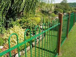 Why Steel Fencing Is Great For Gardens