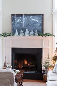45 Best Christmas Mantel Décor Ideas Christmas Fireplace Décor