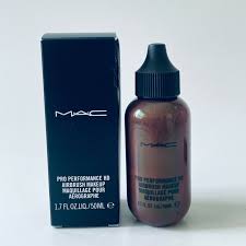 mac pro performance hd airbrush makeup