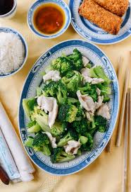 Tofu and broccoli with spicy oyster sauce requires very little prepping and is low in fat and calories. Chicken Broccoli With White Sauce The Woks Of Life