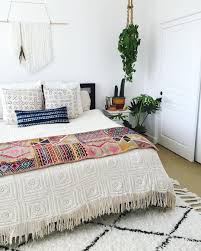 15 bohemian bedroom ideas on a budget