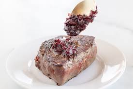 incredible red wine sauce for steak