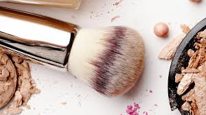 signs you need to toss your makeup brushes
