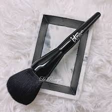 it cosmetics heavenly powder brush