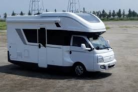 cing with expanding mini motorhome