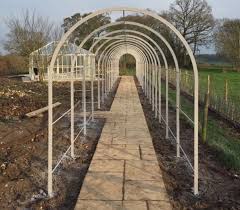 Bespoke Metal Rose Arches For Gardens