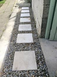 How To Lay Stepping Stones On Gravel