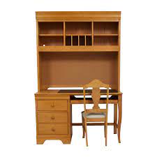 Stately in appearance and suggested refined urban living, the hudson street executive desk will add a desirable upscale class to your study, den or workspace. 40 Off Stanley Furniture Stanley Furniture Custom Oak Wood Desk With Hutch And Chair Tables