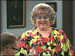 the drew carey show e01s02 mimi