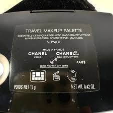 chanel travel makeup palette voyage 12g
