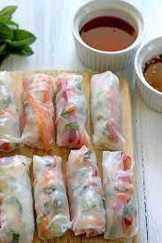 vietnamese rice paper rolls dipping