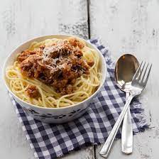 spaghetti with rich meat ragù recipe