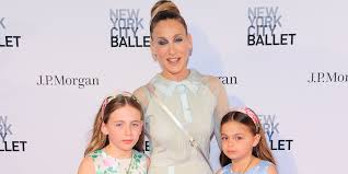 Sarah jessica parker talks to eve macsweeney about juggling three children, acting, producing parker is eating breakfast in a west village restaurant, breakfast that looks more like lunch: Sarah Jessica Parker S Twin Daughters Sjp Twins Red Carpet Photos Rare Appearance Twins