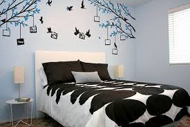 Wall Art Decals To Decor Your Bedrooms