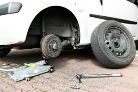 Infos und tipps zum räderwechsel. Reifenwechsel Anleitung Hilfestellung Werkstatt 2021