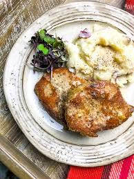 We are having pork chops for dinner tonight and i'm tired of simply frying or baking them. Boneless Pork Chops Instant Pot Recipe A Pressure Cooker