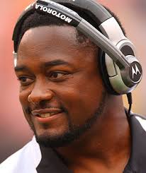 Mike Tomlin stepped onto a football field during a Jacoby Jones&#39; kick return effectively interfering with Jones. Tomlin made a mistake. - 10176mike-tomlin
