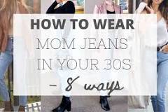 how-can-i-wear-my-mom-jeans-in-my-30s