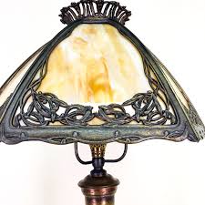 Bradley Hubbard Slag Glass Table Lamp