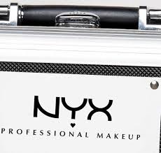nyx beginner makeup artist train case