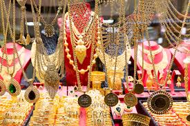 gold jewelry in grand bazaar istanbul