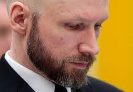 Can i analyze the mental health and personality factors at work in the anders behring breivik case. Anders Breivik Makes Nazi Salute At Rights Appeal Case