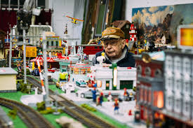 model trains artists in jackson