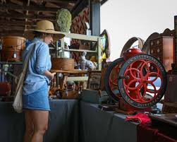 tri state antique market started in