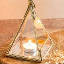 Candle Holder In Pyramid Shape