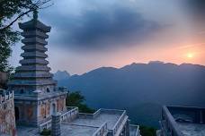 Private Full-Day Tour to Shaolin Temple and...