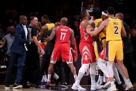Amber rose, of modeling, video vixen, and. Rajon Rondo S Girlfriend Shoves Chris Paul S Wife As Lakers Vs Rockets Brawl Spills Off Court