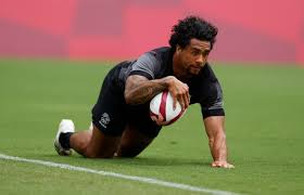rugby ware curry shine as new zealand