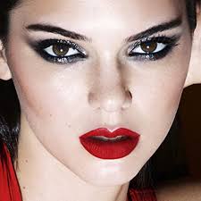 kendall jenner makeup black eyeshadow