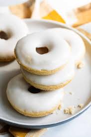 cinnamon baked donuts with vanilla